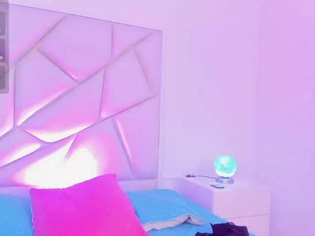 MelodyNahomi webcams show profile image 