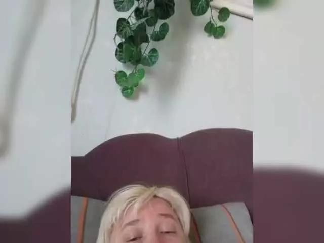 MerellinFicus from BongaCams