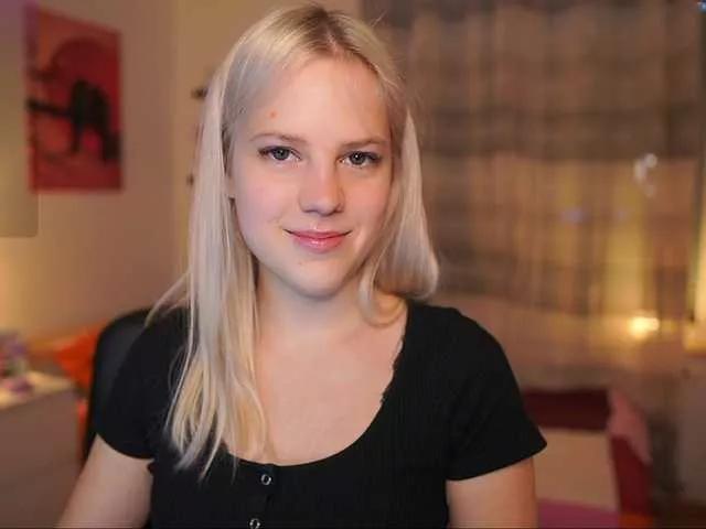 merrilyn from BongaCams