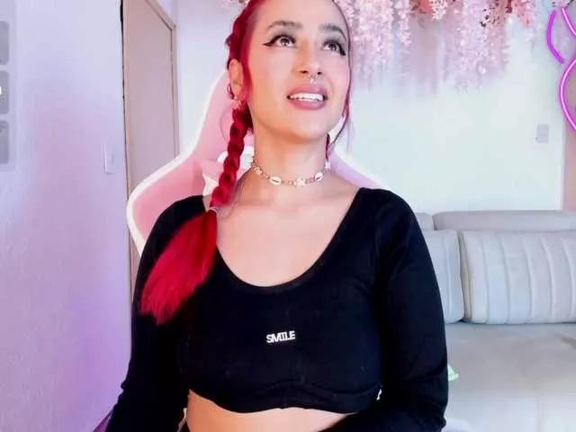 Mia-Bloom webcams show profile image 