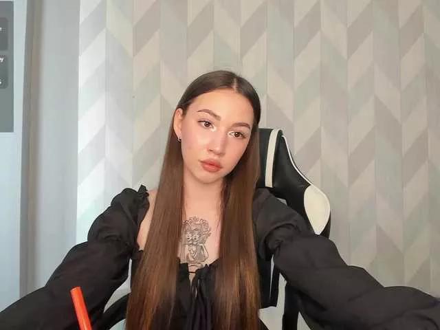 Mia-small44 webcams show profile image 