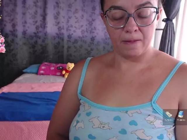 miia-1bigboobs from BongaCams