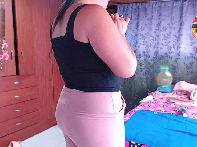 miia-1bigboobs from BongaCams