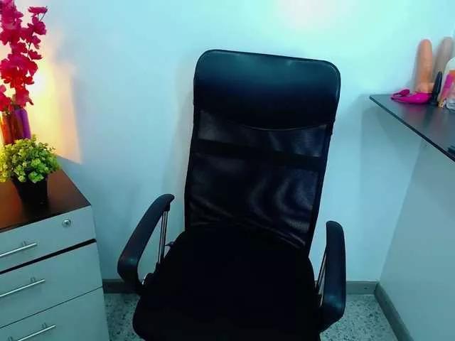 Miia-Colliins-- from BongaCams