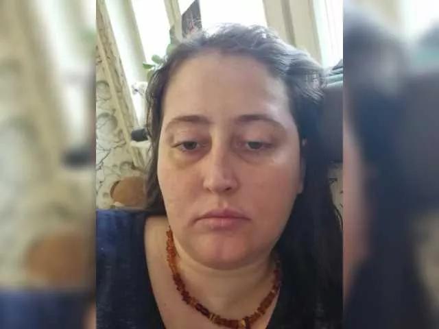 Milla-lovee webcams show profile image 