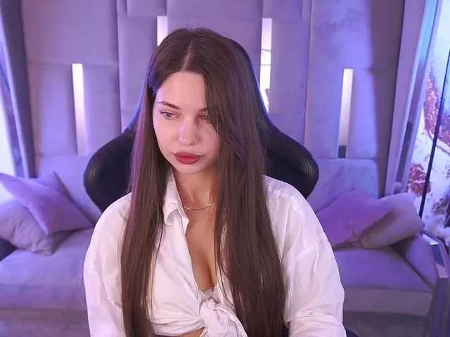 MilleJoy from BongaCams