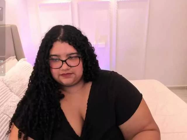MilleyCollins webcams show profile image 
