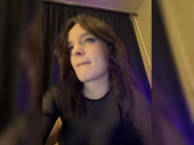 Mirridaa from BongaCams