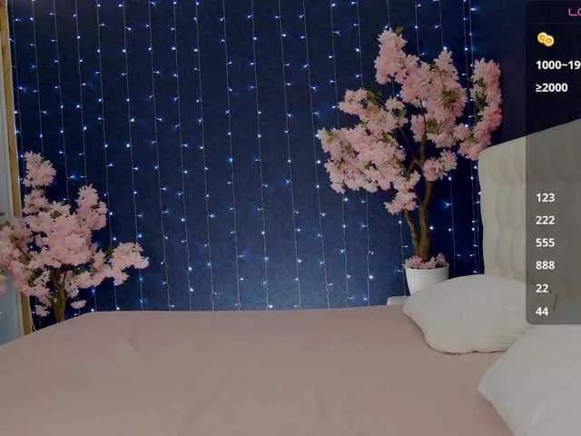 Mirror-Girl from BongaCams