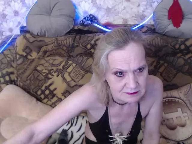 miss-bekker23 from BongaCams