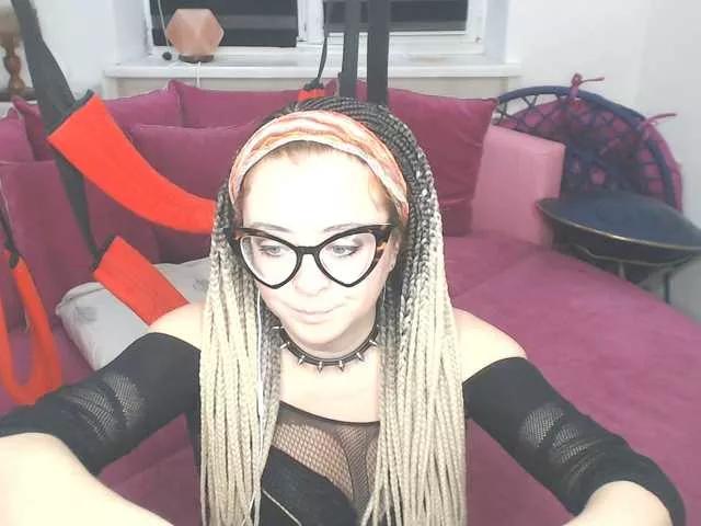 missGODDESS from BongaCams