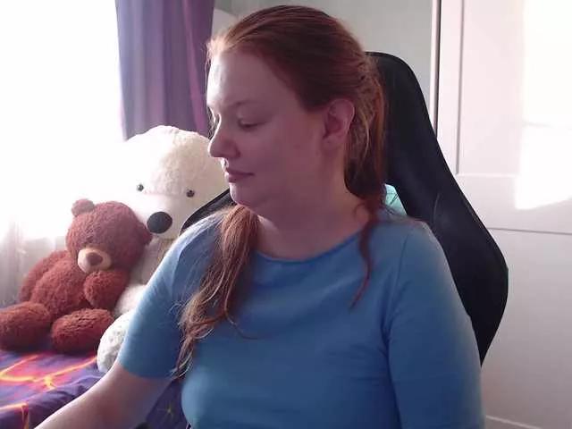 missInari from BongaCams