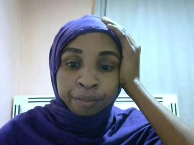 misskatrinah002 from BongaCams