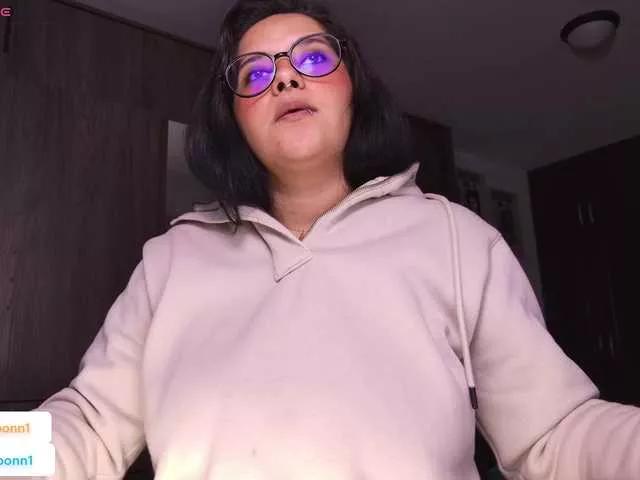 MissMoonn from BongaCams