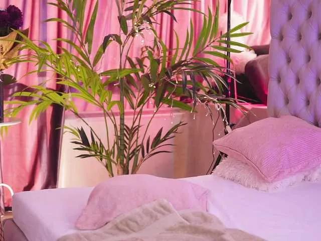 MissMooon from BongaCams