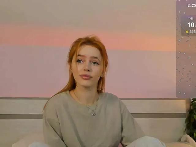 MissRedFox from BongaCams