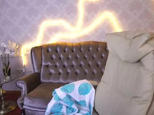 MissRossi from BongaCams