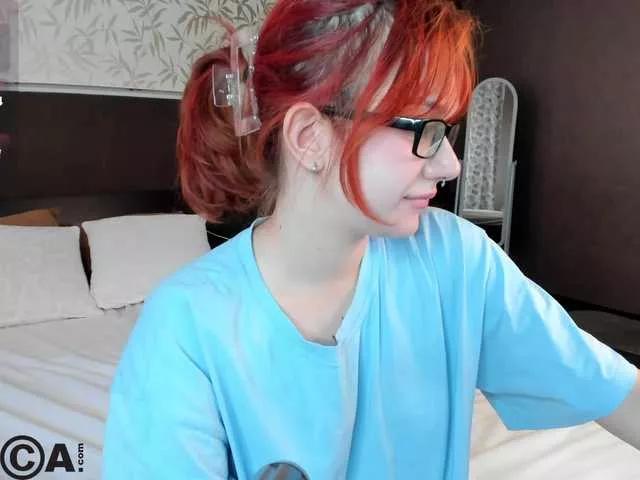 Molly-Platt from BongaCams