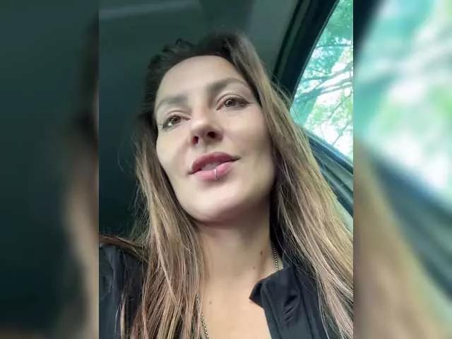 Molly69x from BongaCams