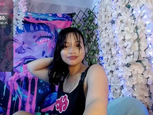MomokoMei from BongaCams