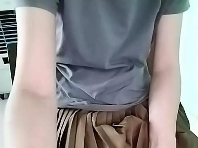 Moon18x from BongaCams