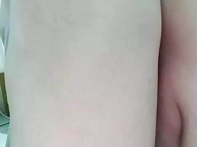 Moon18x webcams show profile image 