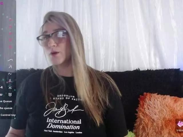 Natalliecolliz from BongaCams