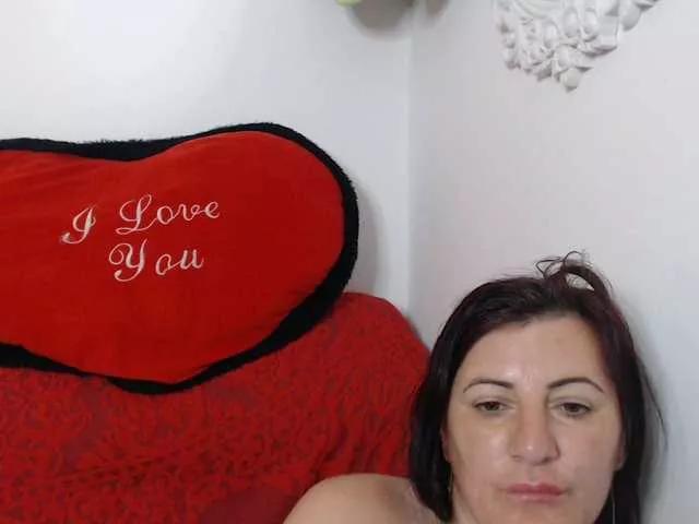 Natalyaredd from BongaCams