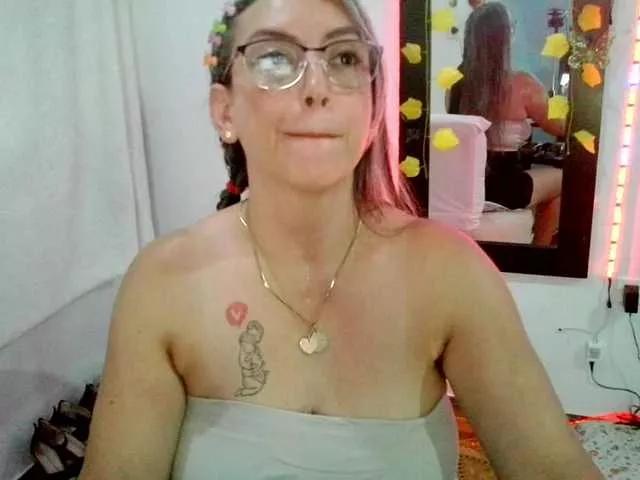 NatalyMilf from BongaCams