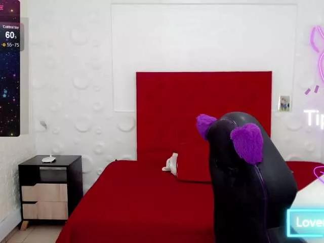 NatashaMagics from BongaCams