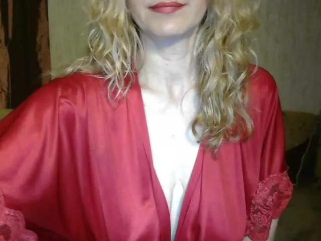 NatashaNannette from BongaCams
