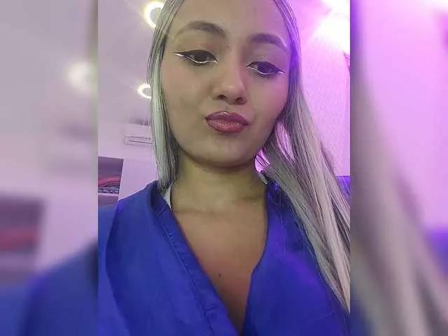 NattyHills from BongaCams