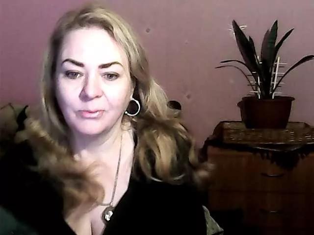 NinaKeil webcams show profile image 