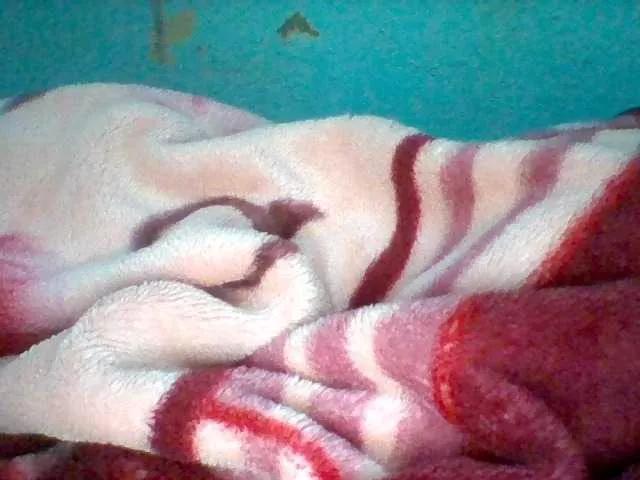 Njeee76 from BongaCams