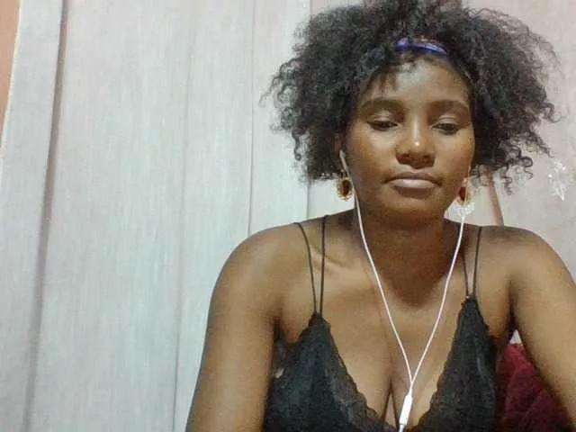 NoeLah webcams show profile image 