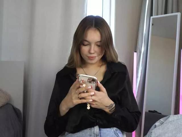 Norakisses webcams show profile image 
