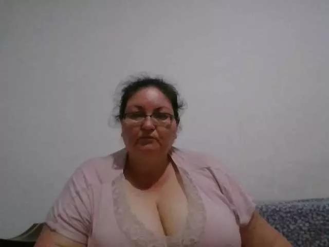 Nykyxo from BongaCams