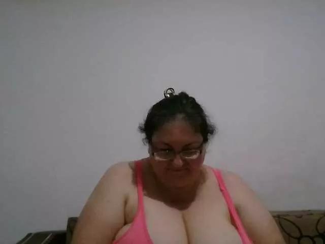Nykyxo from BongaCams