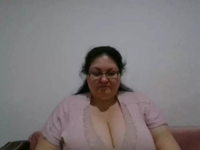 Nykyxo from BongaCams