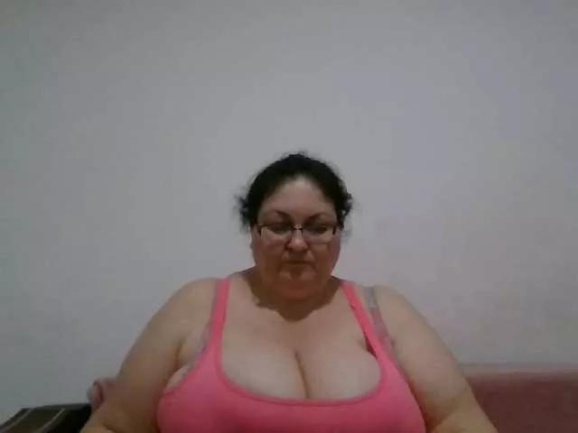 Nykyxo from BongaCams