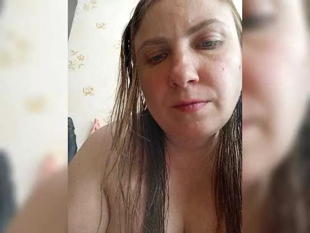 Ogonek37 from BongaCams