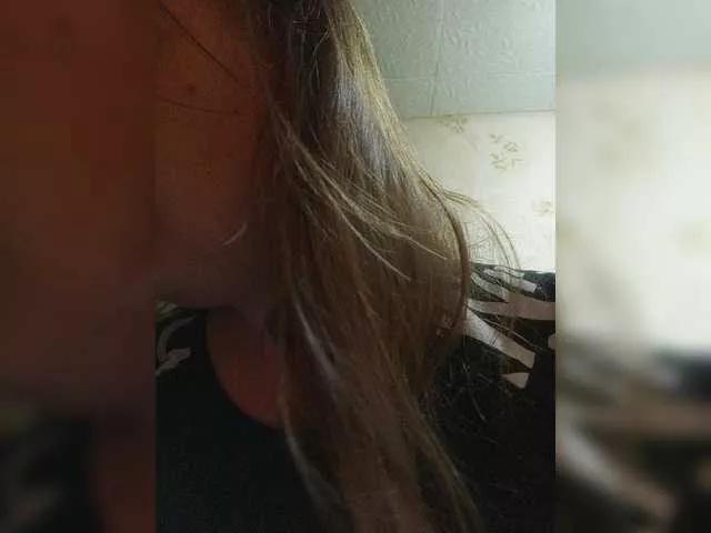 Ogonek37 from BongaCams