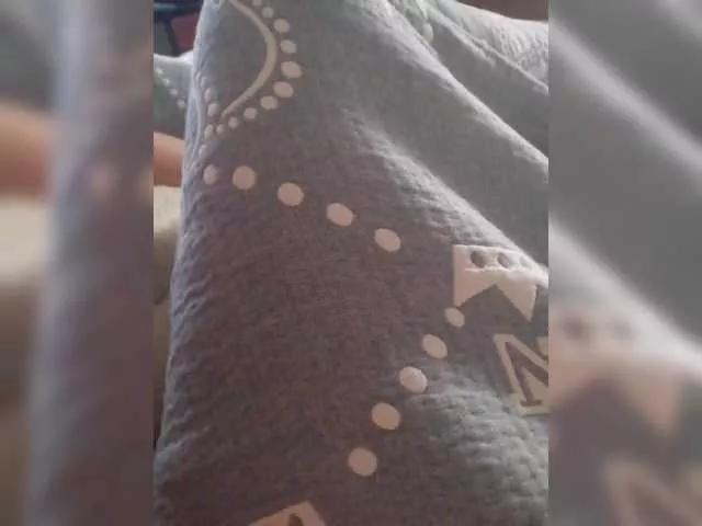 P-a-n-t-h-e-r from BongaCams