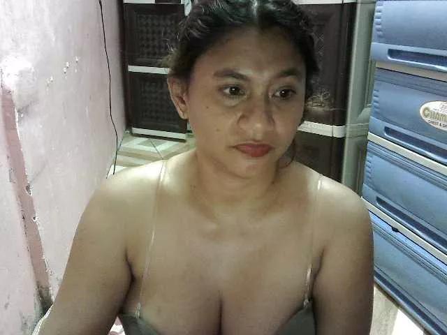 peenastyfame from BongaCams