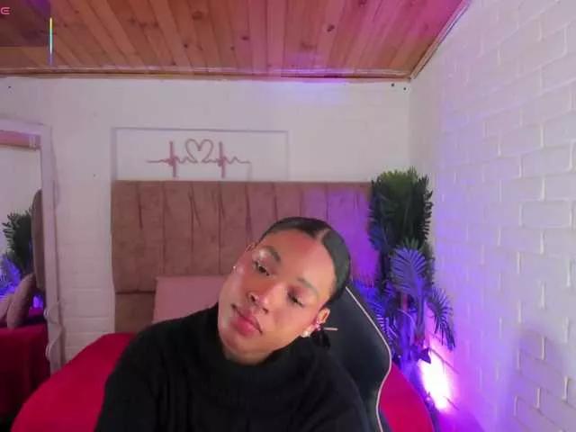 penelope-tay from BongaCams