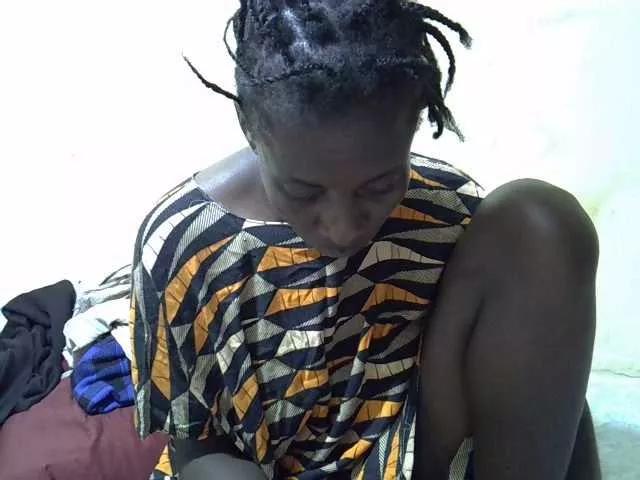 Preetypussie from BongaCams