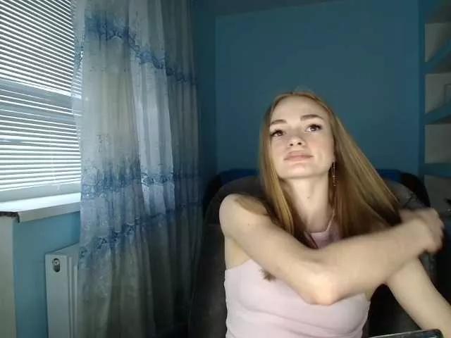 Pussyya from BongaCams