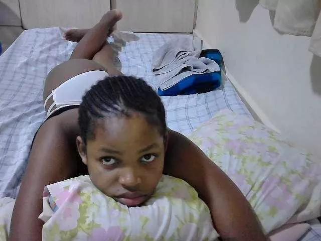 queen-sasha1 from BongaCams