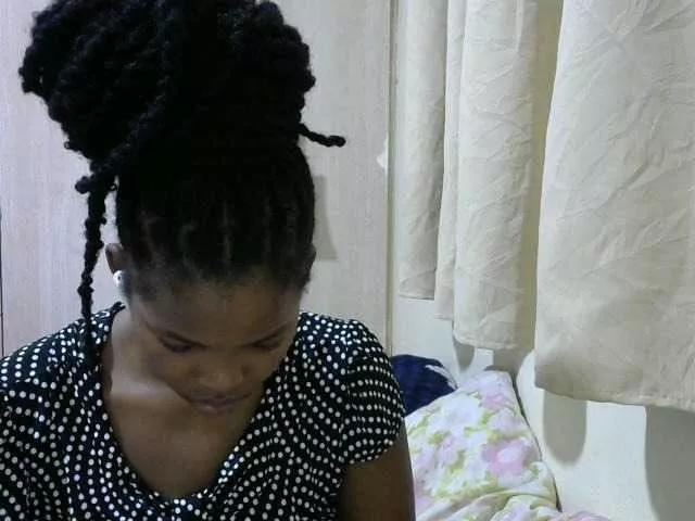 queen-sasha1 from BongaCams