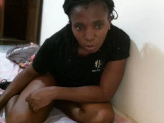 Queen-terry from BongaCams